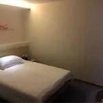 Hi Inn Shanghai Lingang New City