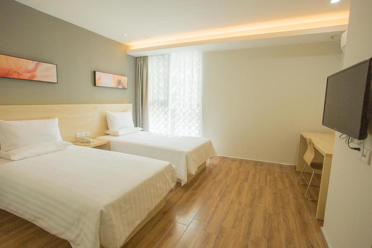 Hi Lingang New Shanghai